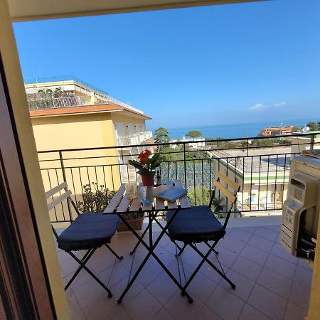Sara Blu Apartment Sorrento Esterno foto